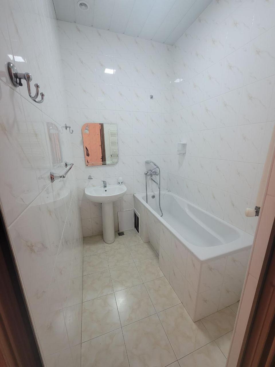 Tsaghkadzor Inn Guest House Bagian luar foto